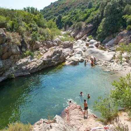 Casa De Patarra Avec Piscine Privee Dans Un Havre De Paix 펜션