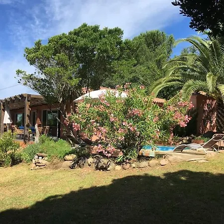 Ferienhaus Avec Piscine Privee Dans Un Havre De Paix Peri